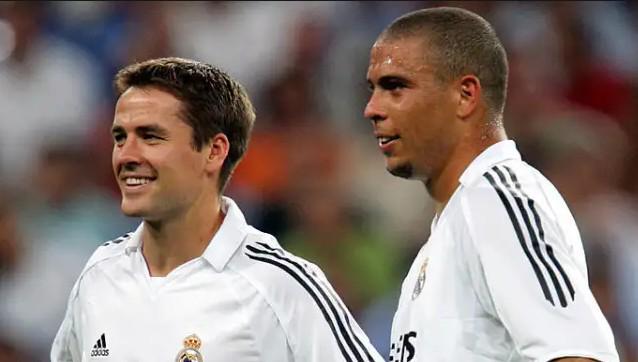 球员日常培 球员日常培