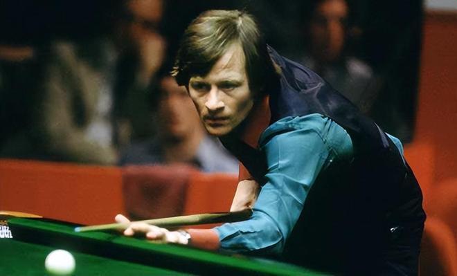 在困境中展 在困境中展