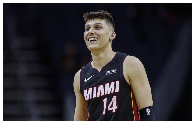 阵容重启键 阵容重启键